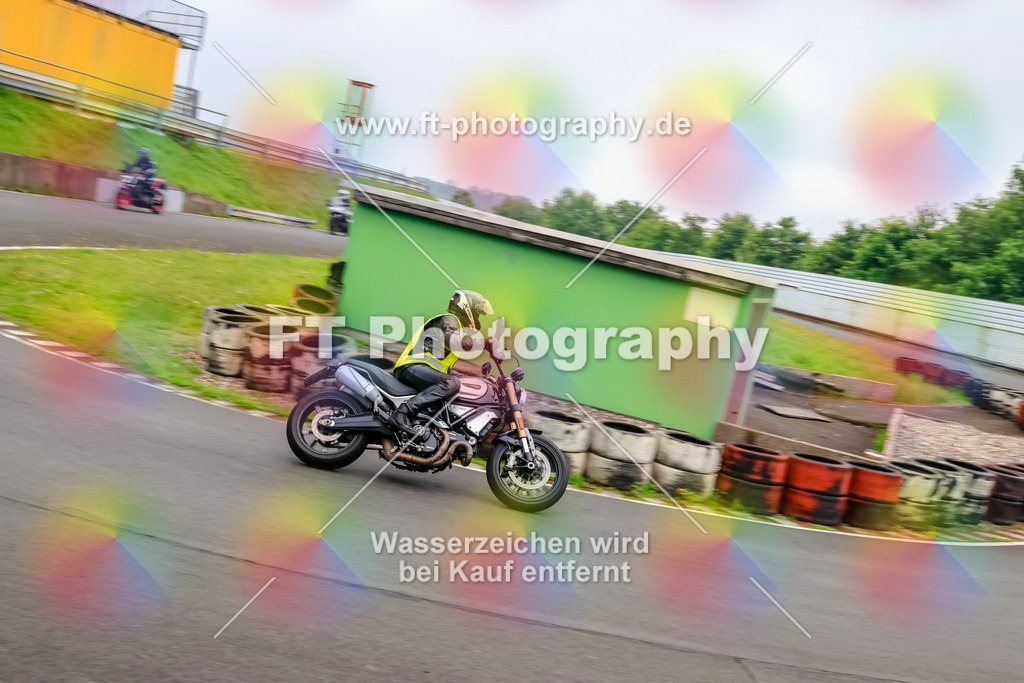 _TCM3077 | Hier findet Ihr Bilder von Touristenfahrten auf der Nürburgring Nordschleife oder von anderen Veranstaltungen die ich besucht habe. Viel Spass beim Durch Schauen 
