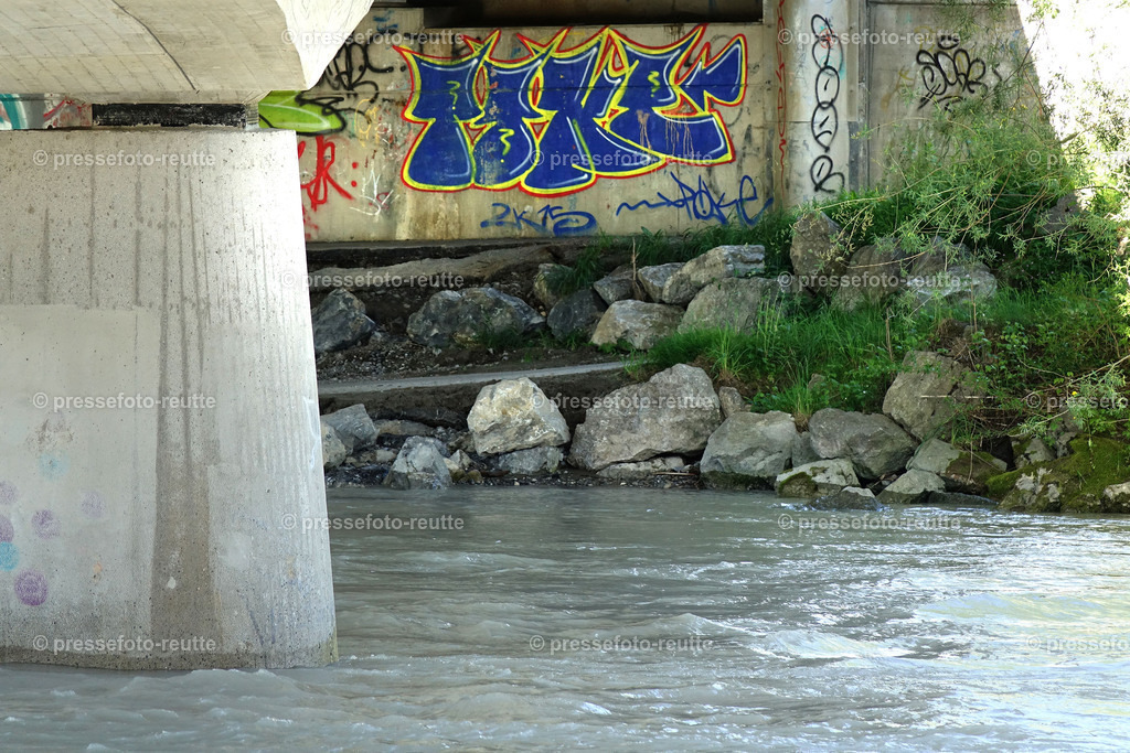 welltvi-lechaschau-LECH-Sommer-25062019-DSD03154 | Info aus dem Bezirk Reutte/Ausserfern Tirol sowie eine umfangreiche Bilddatenbank über die gesamte Region: Lechtal, Talkessel Reutte, Tannheimertal, Zwischentoren. Lech, Plansee, Zugspitze, Grenztunnel, B179, Fernpassstraße, Verkehr, Lawinen, Tradition, - Realisiert mit Pictrs.com