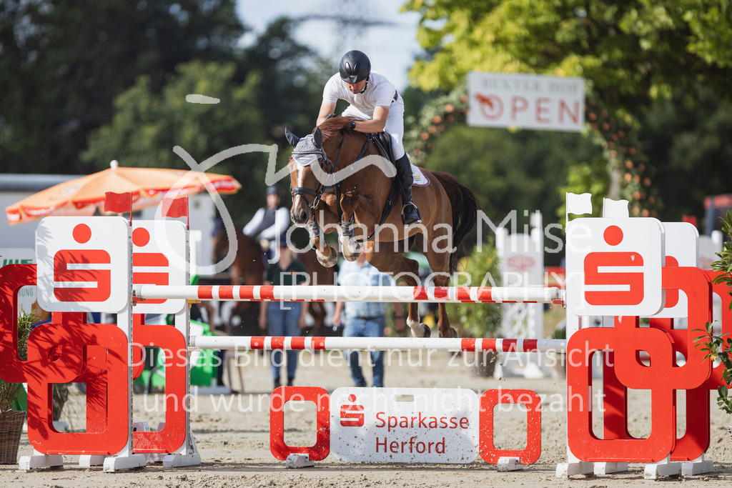 250711_BHO_2Ph-M2-2-871 | Deine schönsten Turniermomente als professionelle Fotos! Entdecke hochwertige Pferdesport-Fotografie im Online-Shop. Jetzt Fotos finden & bestellen!