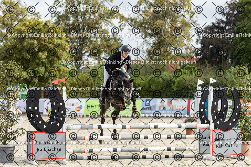 CL5A9305 | Emilia Reinking Fotografie - Realisiert mit Pictrs.com