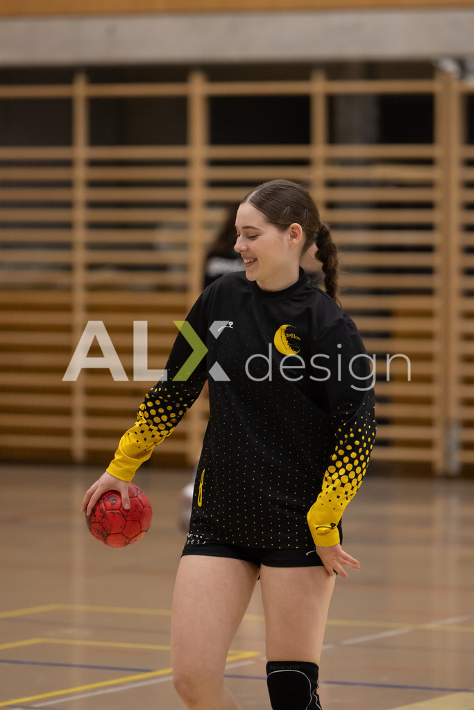Handball I Frauen I Saison 2025-2026 I Handball Swiss Premium League 1 | Women I Round 5 I  Yellow Winterthur - GC Amicitia Zürich I 15.03.2026 | 8 Miriam Barancova (SK) (Yellow Winterthur) – Flügel rechts - Realisiert mit Pictrs.com