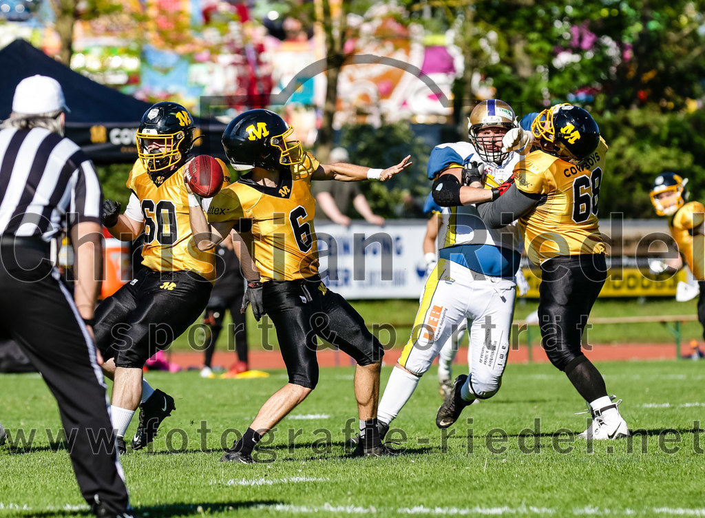 2022-05-14_110_Erding_Bulls_gegen_Munich_Cowboys_2 | Erding, Deutschland, 14.05.2022:
Fußball, Regionalliga 2022, 3. Spieltag, Erding Bulls gegen Munich Cowboys 2, Endergebnis: 20:30

Foto: Christian Riedel / fotografie-riedel.net