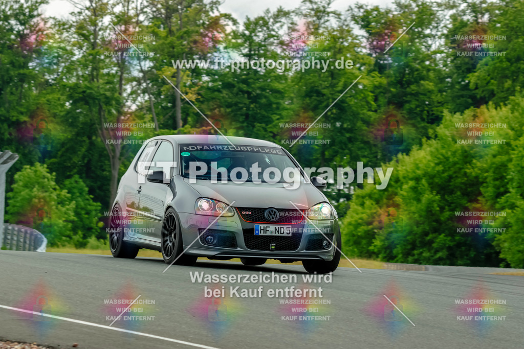 _GTS5751 | Hier findet Ihr Bilder von Touristenfahrten auf der Nürburgring Nordschleife oder von anderen Veranstaltungen die ich besucht habe. Viel Spass beim Durch Schauen 