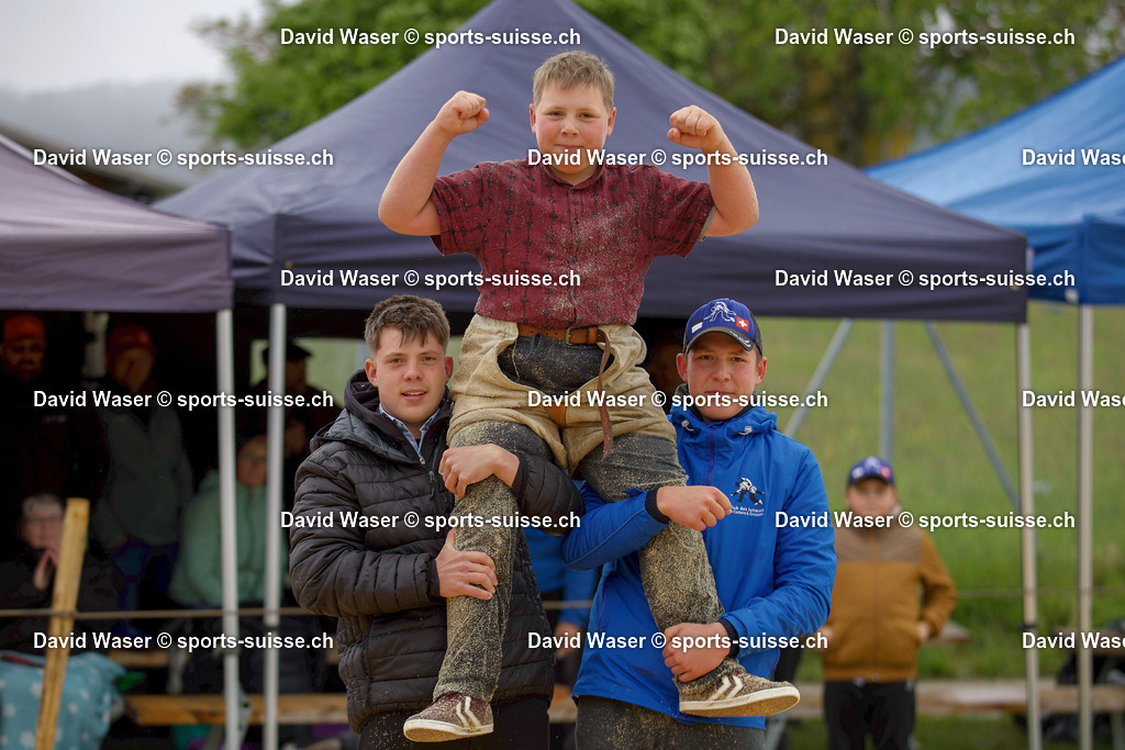 Schlussgang 2015-2016 Egger Jocelyn (2015) - Leuenberger Achille (2015) F_te R_gionale Le Mouret_ 14.05.2026 (1)-1 | Schlussgang 2015-2016 Egger Jocelyn (2015) - Leuenberger Achille (2015) Fête Régionale Le Mouret, 14.05.2026