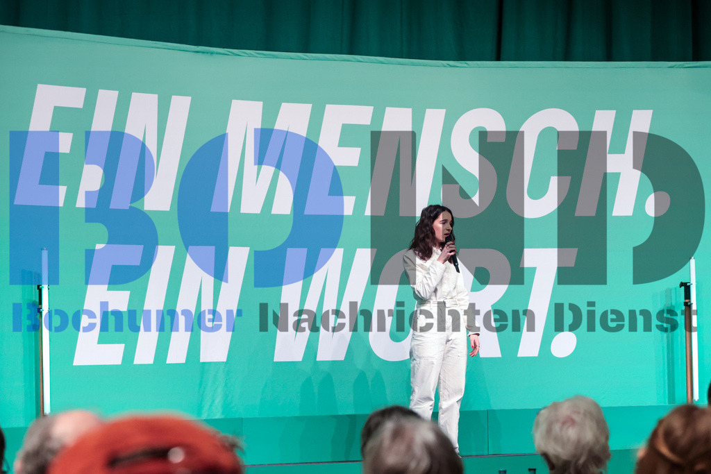 SES_HABBOC20250203-17 | bond - Realisiert mit Pictrs.com