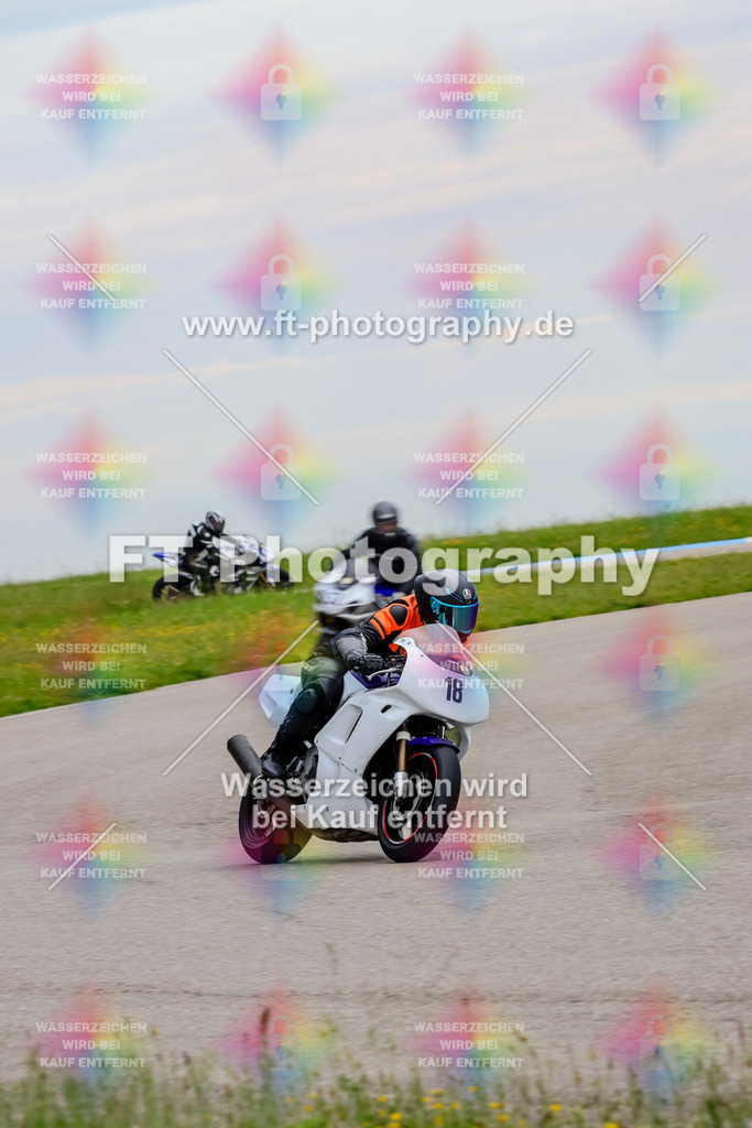 MotoTeam-1817 | Hier findet Ihr Bilder von Touristenfahrten auf der Nürburgring Nordschleife oder von anderen Veranstaltungen die ich besucht habe. Viel Spass beim Durch Schauen 