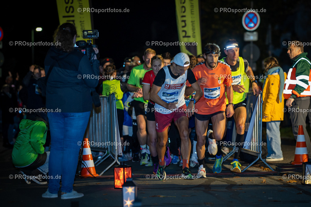 Martinslauf Sindorf 2023 in Kerpen-Sindorf, 09.11.2023 | Impressionen vom Martinslauf Sindorf 2023 am 09.11.2023 in Kerpen-Sindorf (Nordrhein-Westfalen).