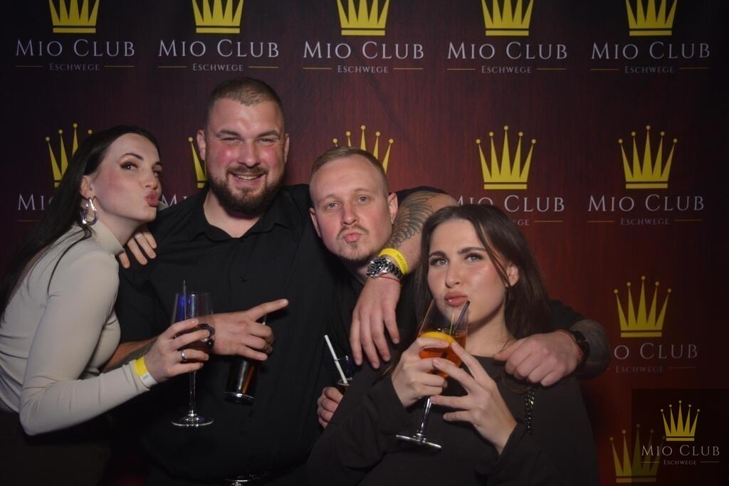 20260720_142138 | Fotobox mieten im Eichsfeld und Werra-Meißner-Kreis – Galaxy Eventservice bietet professionellen Service, Sofortdruck und persönliche Betreuung für Hochzeiten, Firmenfeiern und Events in deiner Region. Jetzt anfragen! - Realisiert mit Pictrs.com