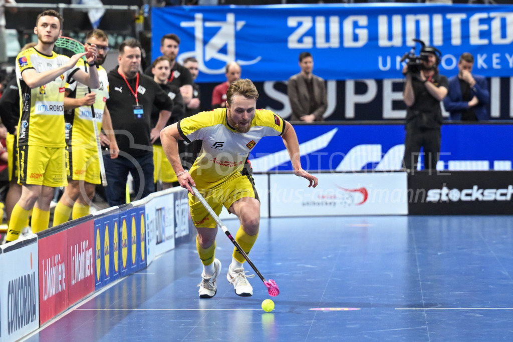 Zug United - HC Rychenberg - 25. April 2026 | Oskar Weissbach (#6 HC Rychenberg Winterthur) am L-UPL Superfinal-Spiel zwischen Zug United und HC Rychenberg am 25. April 2026 in der BCF Arena, Fribourg, Schweiz.Bild: Sportfotografie Markus Aeschimann | www.markus-aeschimann.ch - Realized with Pictrs.com