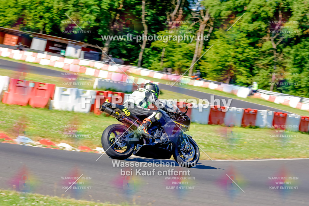 _MOT8910 | Hier findet Ihr Bilder von Touristenfahrten auf der Nürburgring Nordschleife oder von anderen Veranstaltungen die ich besucht habe. Viel Spass beim Durch Schauen 