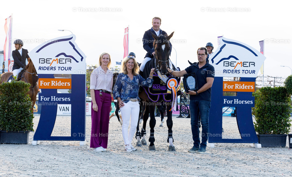 632 Evert (GBR)_ Robert Whitaker_021 | 632 Ayade Hero Z (GBR), Robert Whittaker beim CSI Azelhof 2022 am 02.09.22 in Lier, Azelhof