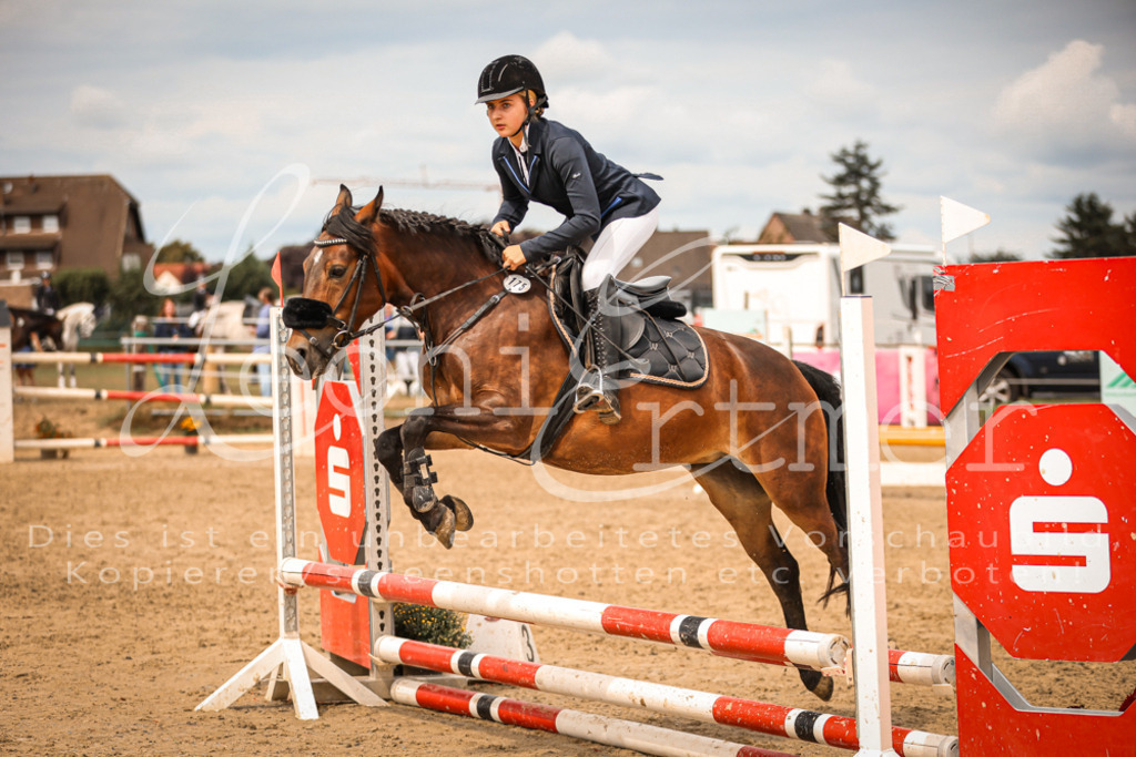 06.SoSpWB00023 | Leoni Ertmer Photography - Realisiert mit Pictrs.com