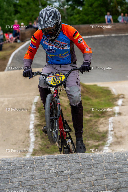 BayBMX2026-06526 | Fotogalerie von Thomas Dettweiler mit Eventbildern und lizenzfreien Fotos. Perfekt als Wandbild, für Büro, Website oder private Nutzung. - Realisiert mit Pictrs.com