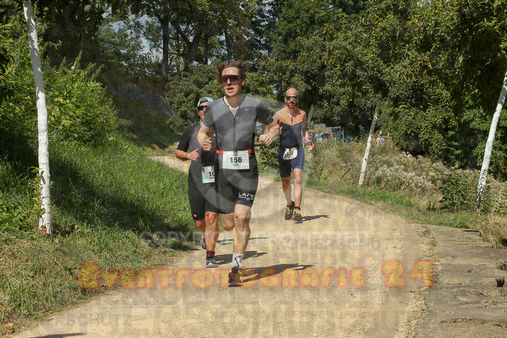 250824_1240_EX1_0181 | Sportfotografie im Rhein-Sieg Kreis, Köln, Bonn, NRW, Rheinland Pfalz, Hessen, etc. Unser Tätigkeitsfeld umfasst den Laufsport vom Volkslauf über den Marathon, Duathlon, Triathon bis zum Ultralauf wie Kölnpfad Ultra oder Schindertrail.