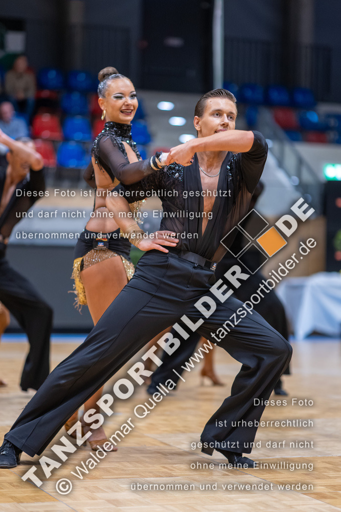 20260328-01501 | Hier finden Sie Tanz Bilder vom Latein und Standard Formationen tanzen. Sportbilder vom Tanzsport. Schöne Fotos und von Weltmeisterschaft, Europameisterschaft, Bundesliga, Regionalliga, Oberliga und Landesliga sowie von GOC Stuttgart, DanceComp, WM Bremen