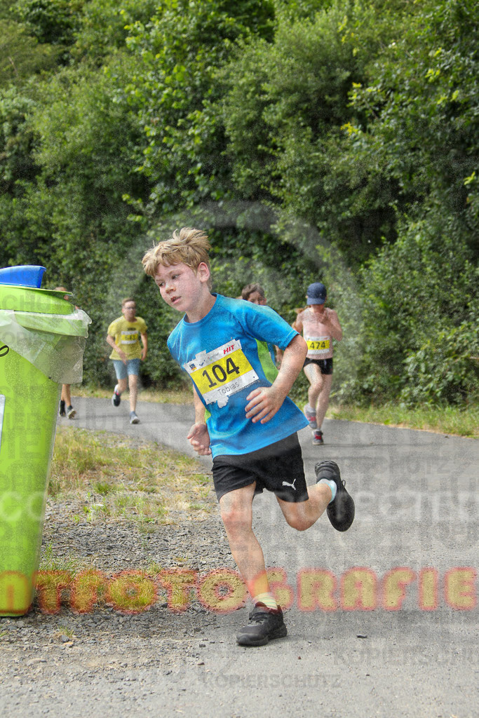 220625_1518_EV4_3801 | Sportfotografie im Rhein-Sieg Kreis, Köln, Bonn, NRW, Rheinland Pfalz, Hessen, etc. Unser Tätigkeitsfeld umfasst den Laufsport vom Volkslauf über den Marathon, Duathlon, Triathon bis zum Ultralauf wie Kölnpfad Ultra oder Schindertrail.
