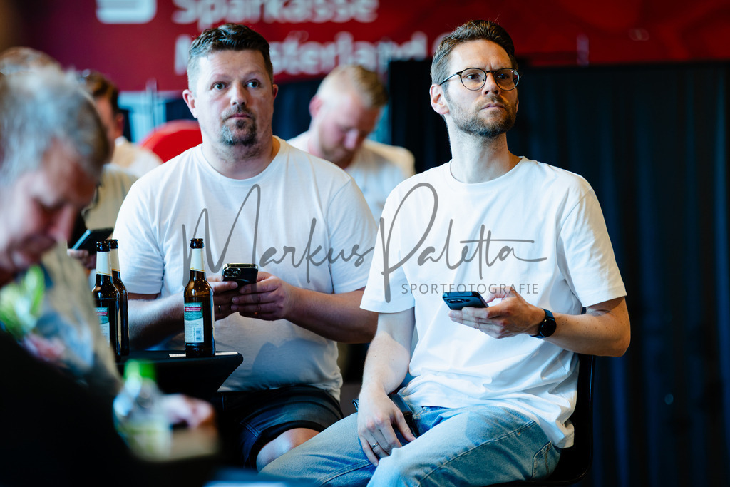 20260702-kreisfußballkonferenz-0104 | Das ist die Fotodatenbank für authentische Sportfotografie aus Münster: Markus Paletta fotografiert Teams, Sportler:innen, Kinder, Events & Unternehmen. - Realisiert mit Pictrs.com