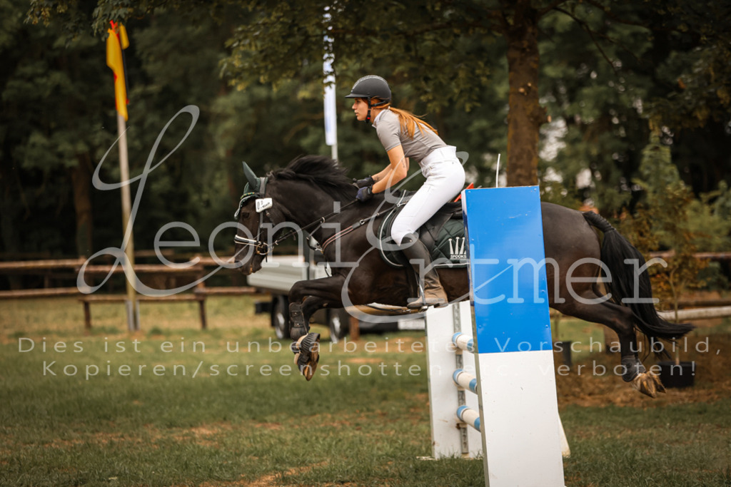 17.SaStA00188 | Leoni Ertmer Photography - Realisiert mit Pictrs.com
