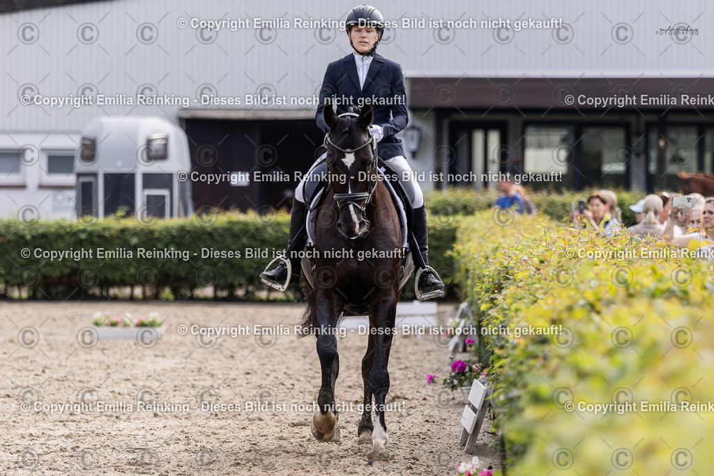 CL5A5268 | Emilia Reinking Fotografie - Realisiert mit Pictrs.com