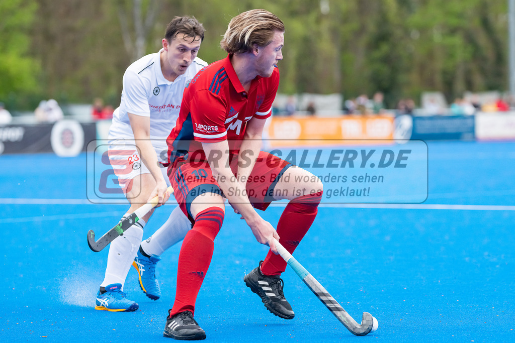 HK_20230422_107133 | 1. Bundesliga Herren Crefelder HTC - Düsseldorfer HC am 22.4.2023 Krefelder HTC ( CHTC ), Krefeld , Boomes Anton ( Crefelder HTC #23 ) , Tassilo Busch ( Düsseldorfer HC #10 )