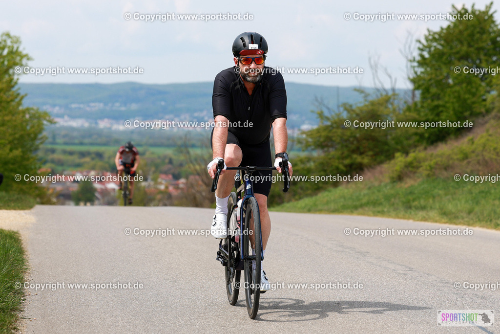 407_AR6_1349 | Neusiedlersee Radmarathon 2026@sportshot_your_pictrs #yourpictures#roadtowm2029 #nrm #neusiedlerseeradmarathon #neusiedlersee #neusiedlerseetourismus #burgenland #mörbisch #nrm26 #burgenlandtourismus #voglundco #poweredbyburgenlandtourismus #radsport #rad #marathon #ucigranfondo #visitburgenland #ucigranfondoworldseries