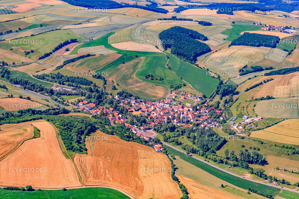 Dorfansicht im Tal | Luftbild: Dorfansicht im Tal im Ortsteil SaintAlban in Sankt Alban im Bundesland Rheinland-Pfalz in Deutschland. Foto: IMG_30050.jpg vom 05.07.2010 durch Werner Riehm/FLY-FOTO.de - Realisiert mit Pictrs.com