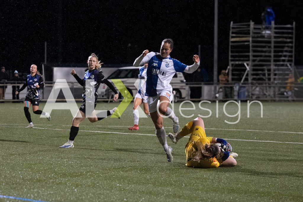 Fußball I Frauen I Saison 2025-2026 I AXA Women's Super League | Women I 14. Spieltag I Grasshoppers Club Zürich - FC Luzern I 14.02.2026 | 1 Lea Kramoviku (CH) (FC Luzern) – Tor - Realisiert mit Pictrs.com
