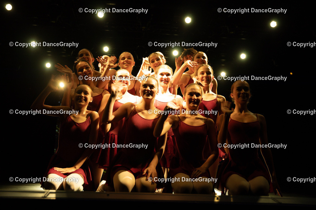 GPHY5638 | DanceGraphy - Realisiert mit Pictrs.com