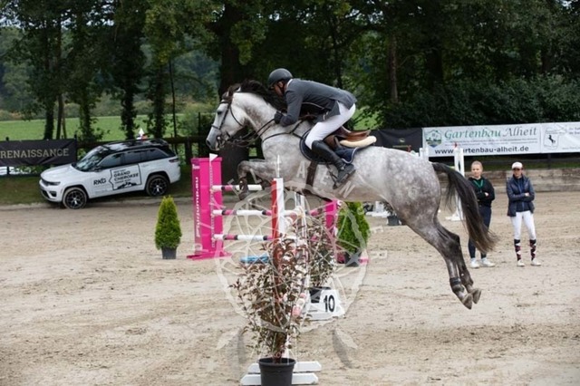 2B4A2528 | pixelfaenger - Realisiert mit Pictrs.com