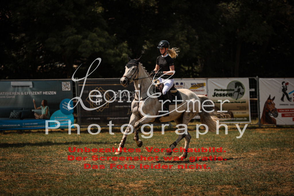 15.SaStE00040 | Leoni Ertmer Photography - Realisiert mit Pictrs.com