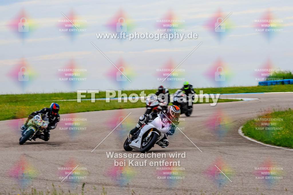 MotoTeam-1906 | Hier findet Ihr Bilder von Touristenfahrten auf der Nürburgring Nordschleife oder von anderen Veranstaltungen die ich besucht habe. Viel Spass beim Durch Schauen 