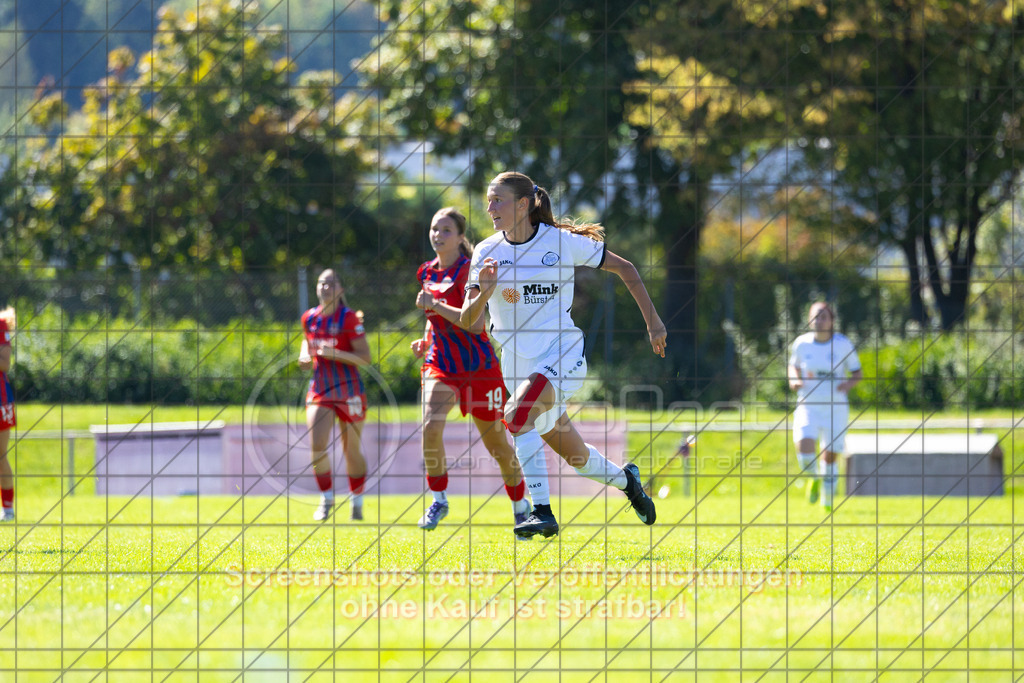 20260906_121255_0178_(c)_by_PhotoPeet | #,1.FC Donzdorf (weiß) vs. 1.FC Heidenheim 1846 (rot), Fußball, Frauen-Verbandspokal Gruppe 2, 2. Runde, Saison 2026/2027, Rasenplatz Lautertal Stadion, Süßener Straße 16, 73072 Donzdorf, 06.09.2026 - 11:00 Uhr,Foto: PhotoPeet / Sport- &amp; Eventfotografie / Peter Harich