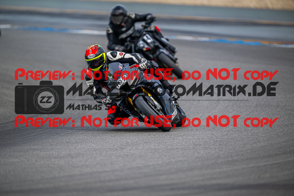 MaZZes_FotoMatrix_230410_2393 | ROT