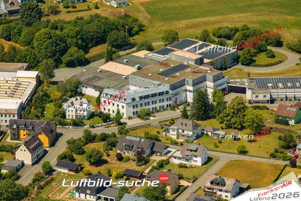 Schrägluftbild  Marlesreuth  Naila - Das Luftbild wurde 2025 vom UL-Flugzeug heraus erstellt ( keine Drohne ) - Hochauflösende Luftaufnahme -Nicht vergleichbar mit Google Maps oder Satelittenbilder- Die Geschenkidee !Mit Lizenz und Bildrechte bestellbar