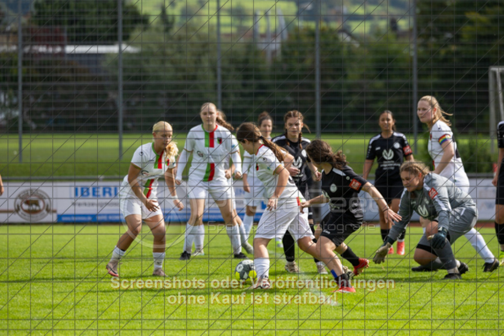 20250928_122357_0067 | #,1.FC Donzdorf II (schwarz) vs. FC Esslingen (weiß), Fussball, Frauen-Quali Bezirksliga - Bezirk Neckar/Fils, 03. Spieltag, Saison 2025/2026, Rasenplatz Lautertal Stadion, Süßener Straße 16, 73072 Donzdorf, 28.09.2025,Foto: PhotoPeet-Sportfotografie/Peter Harich