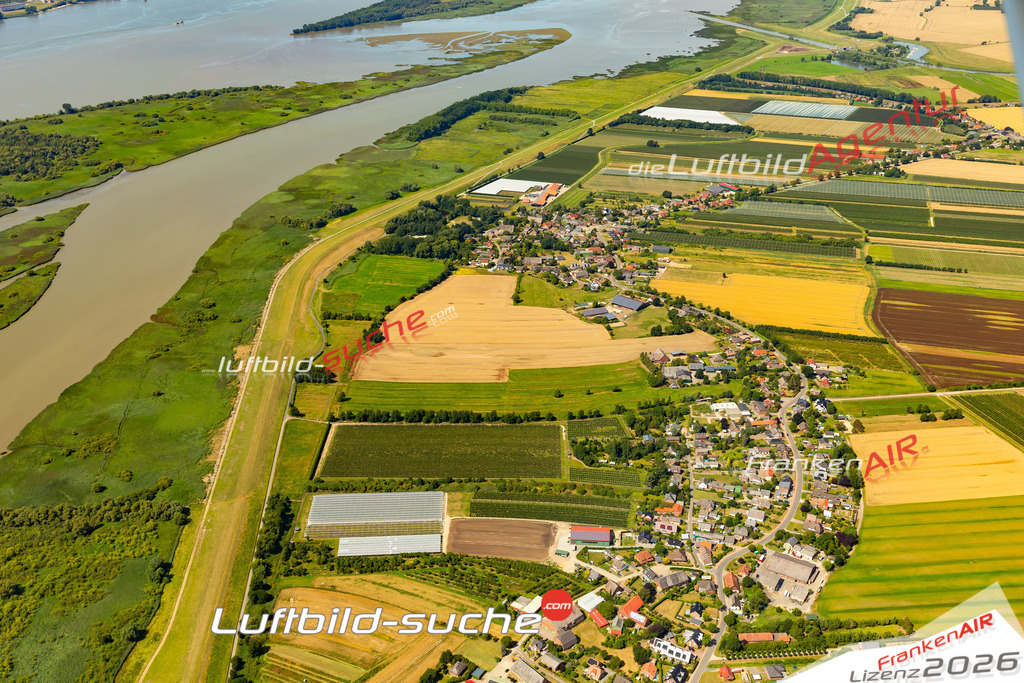 Die Luftaufnahme Hohenhorst - Haselau wurde 2022 vom Flugzeug aus (keine Drohne) erstellt. Hohe Auflösung -für große Poster und Wandbilder geeignet - Garantiert!