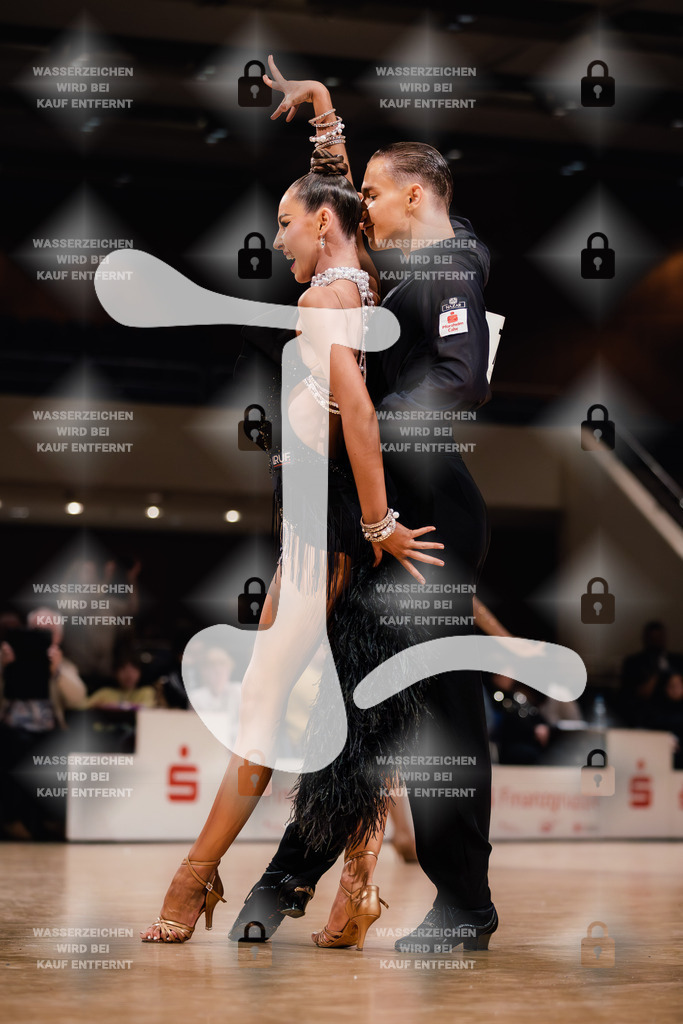 Goldstadtpokal 2025 - WDSF World Open Latin 24th (7) Yevgen Golovchenko _ Evita Badt (Schwarz Weiß Club Pforzheim)-2025-01-25-5897 | Webshop for digital downloads and prints of dance sport, event & show photographer Julian Link - Realisiert mit Pictrs.com