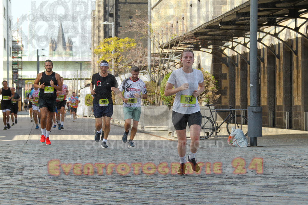 250920_1454_EV4_7533 | Sportfotografie im Rhein-Sieg Kreis, Köln, Bonn, NRW, Rheinland Pfalz, Hessen, etc. Unser Tätigkeitsfeld umfasst den Laufsport vom Volkslauf über den Marathon, Duathlon, Triathon bis zum Ultralauf wie Kölnpfad Ultra oder Schindertrail.