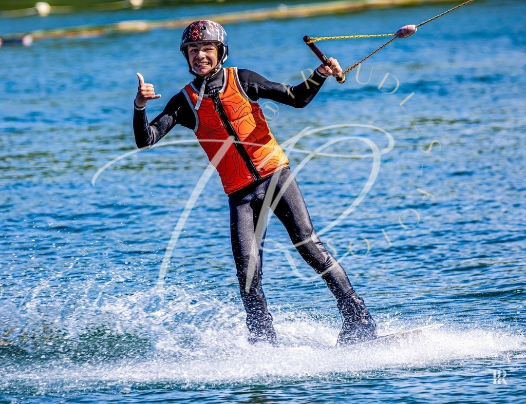 d49f5e9cd96f480ab6d81befd6228ac0 | traudl_s_fotos