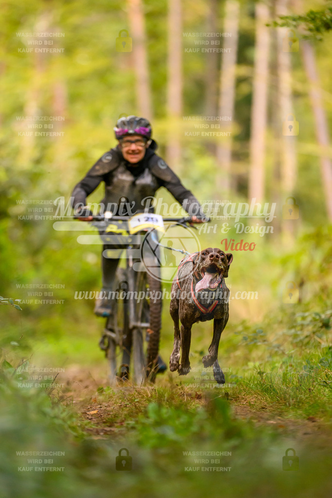 MompixPhotography_Yens2025_B2-33 | PayLife