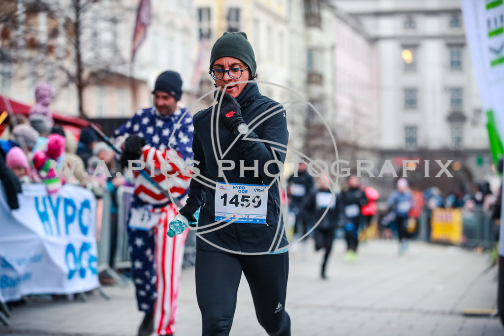 SILVESTERLAUF LINZ 25 | Linz, AUSTRIA, 31. Dezember 25, TRIRUN SILVESTERLAUF LINZ 25 , Image shows: 
Photo: WAPICS / BINDER Manuel
