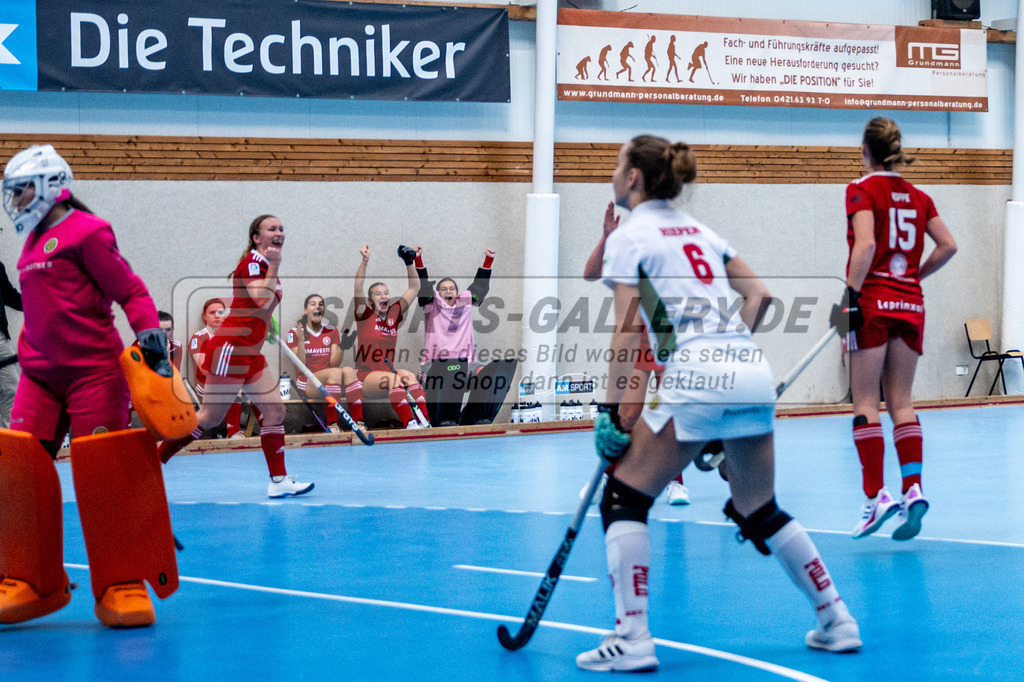 AKa BHC Damen - Polo 5-2 1.12.24 SG-7271 | Hockey,Sport,Fieldhockey,1.Bundesliga,2.Bundesliga,Sportfotografie,Shop,Sportphotography,Feldhockey,Hockeyliga