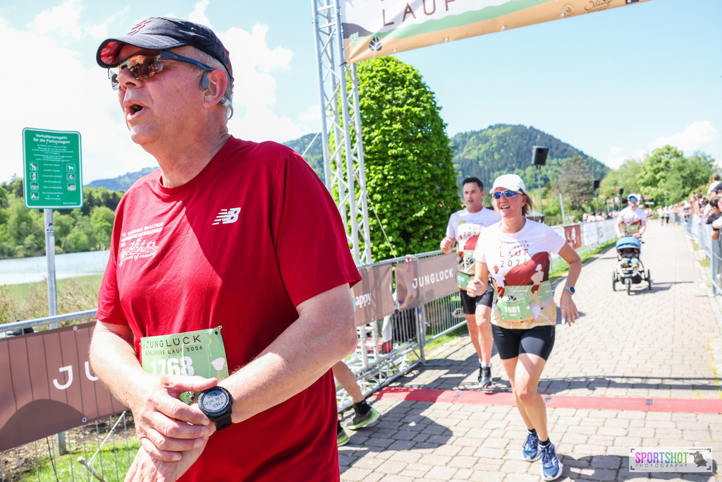 2U6A5739 | Schliersee Lauf 2026 #flowmotion #schlierseelauf #junglückschlierseelauf #schliersee #halbmarathon @junglueck #sportshot_your_pictrs #yourpictrs #canondeutschland #canonsportphotography