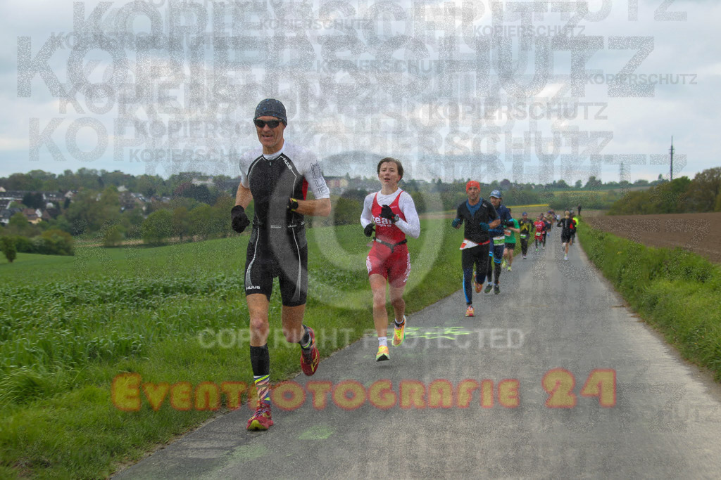 240421_1041_EV4_3300 | Sportfotografie im Rhein-Sieg Kreis, Köln, Bonn, NRW, Rheinland Pfalz, Hessen, etc. Unser Tätigkeitsfeld umfasst den Laufsport vom Volkslauf über den Marathon, Duathlon, Triathon bis zum Ultralauf wie Kölnpfad Ultra oder Schindertrail.