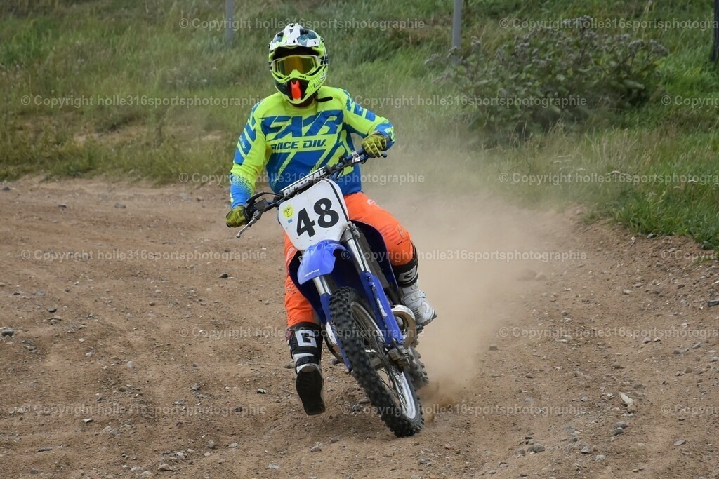 DSC_0503 (2) | Sportfotografie , Motorsport, Motoross, Reitsport, Mointainbike, Enduro,
Landschaft , Outdoor, Eventfotografie, Landschaft, Bilder online bestellen - Realisiert mit Pictrs.com