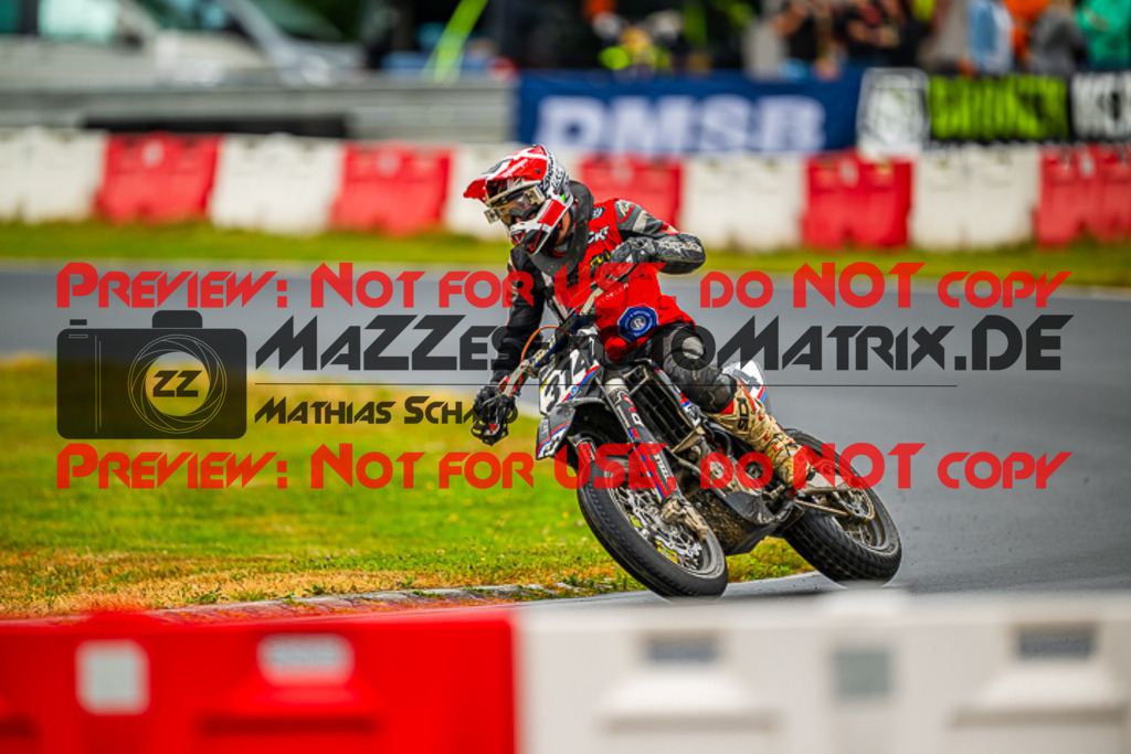 MaZZes_FotoMatrix_230701_5443 | S4