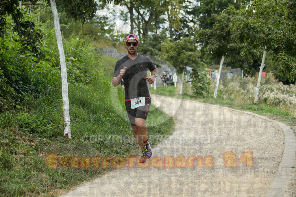 250824_1402_EX1_4703 | Sportfotografie im Rhein-Sieg Kreis, Köln, Bonn, NRW, Rheinland Pfalz, Hessen, etc. Unser Tätigkeitsfeld umfasst den Laufsport vom Volkslauf über den Marathon, Duathlon, Triathon bis zum Ultralauf wie Kölnpfad Ultra oder Schindertrail.
