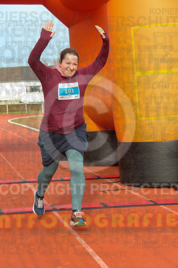 230129_1156_EX1_5385 | Sportfotografie im Rhein-Sieg Kreis, Köln, Bonn, NRW, Rheinland Pfalz, Hessen, etc. Unser Tätigkeitsfeld umfasst den Laufsport vom Volkslauf über den Marathon, Duathlon, Triathon bis zum Ultralauf wie Kölnpfad Ultra oder Schindertrail.