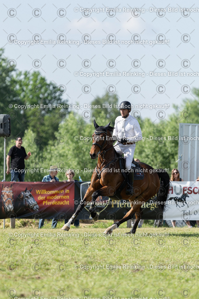 CL5A5046 | Emilia Reinking Fotografie - Realisiert mit Pictrs.com