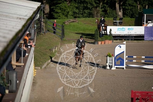 2B4A0064 | pixelfaenger - Realisiert mit Pictrs.com